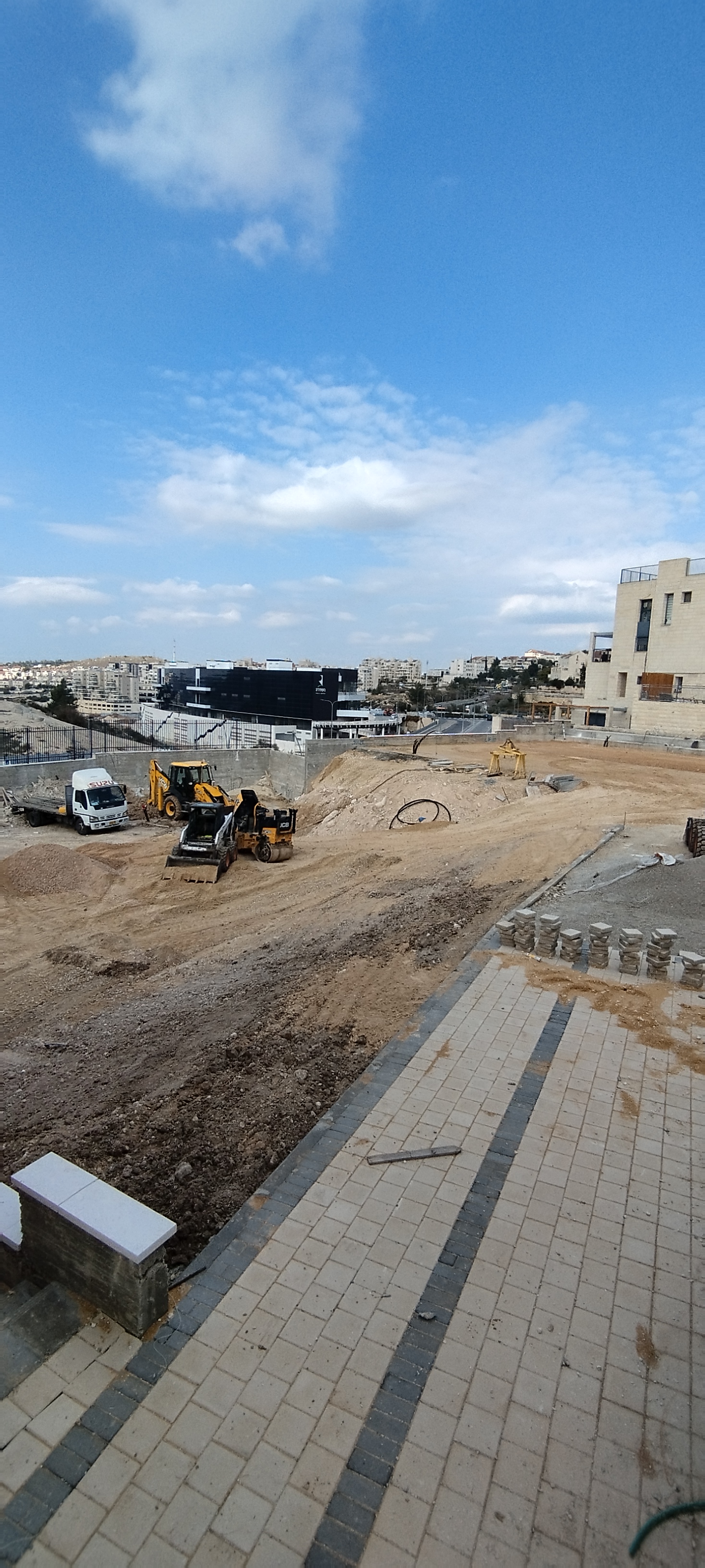 מגרש בית ספר בבית שמש