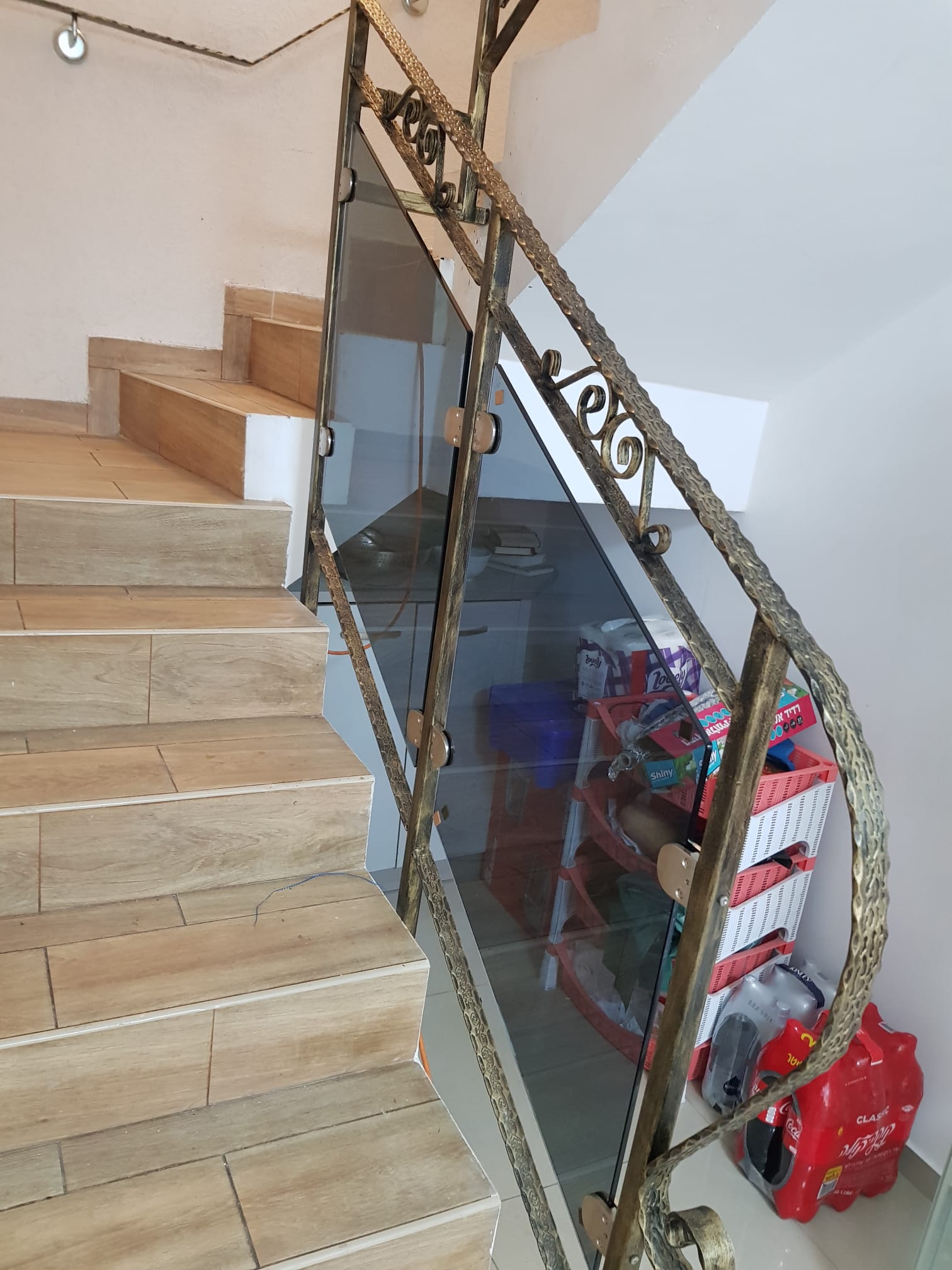 כל סוגי המעקות