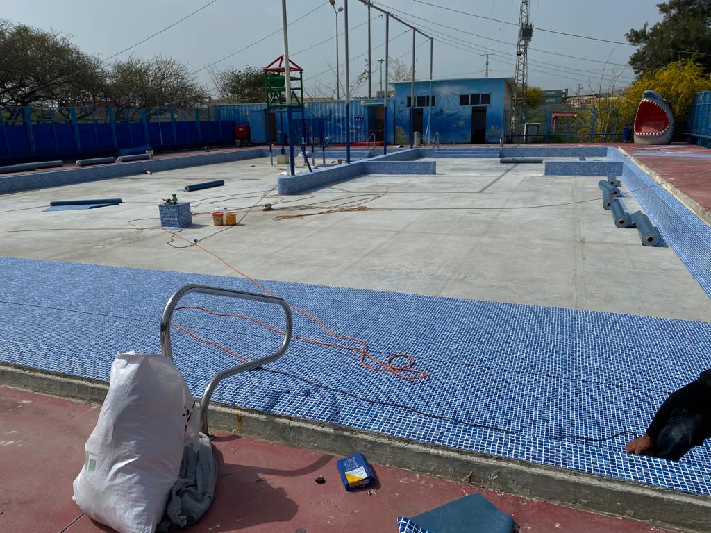 איטום וריצוף בריכות שחיה