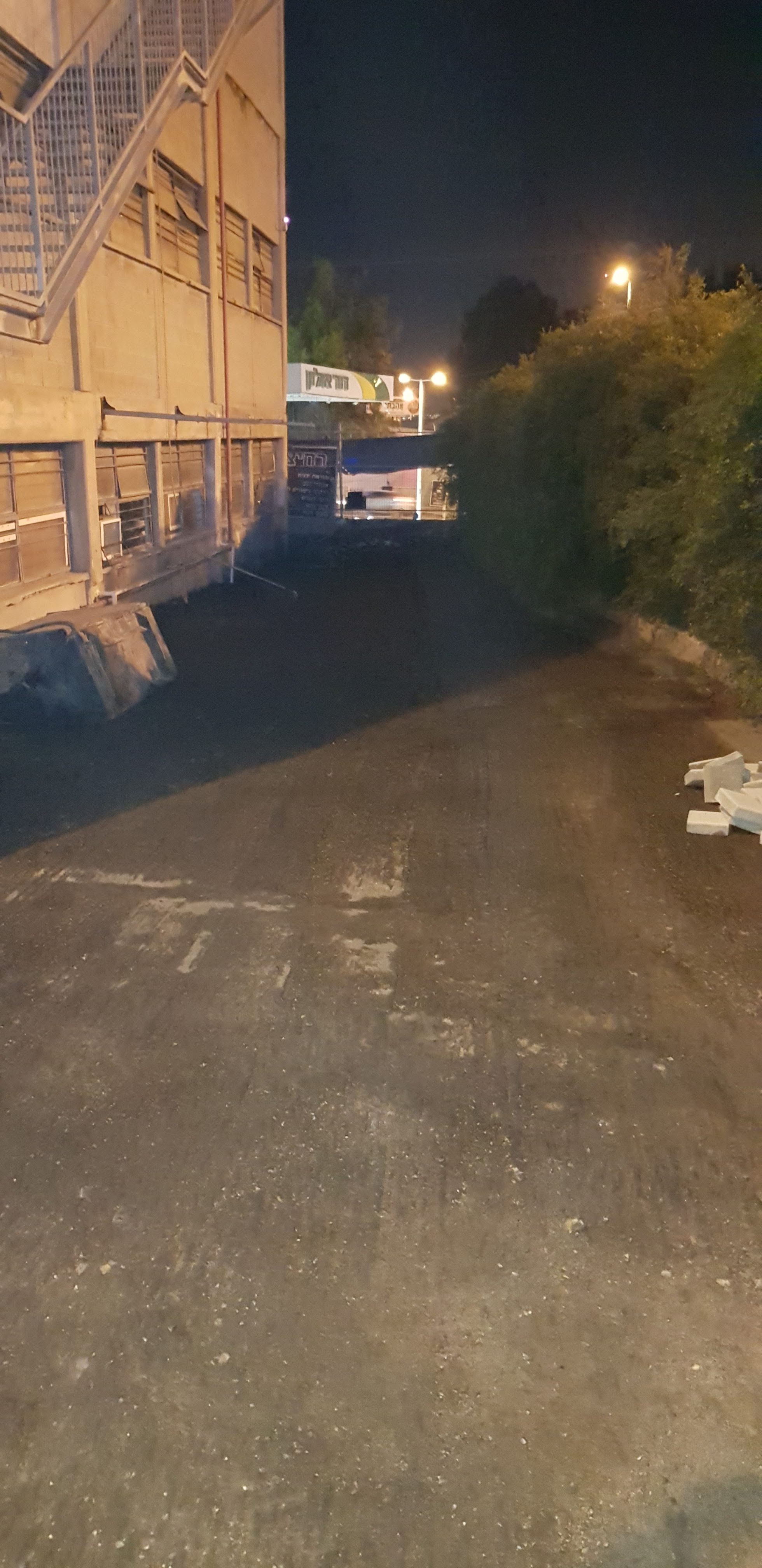 בניין משרדים בחיפה