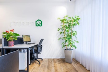 שיפוץ משרד לפני ואחרי