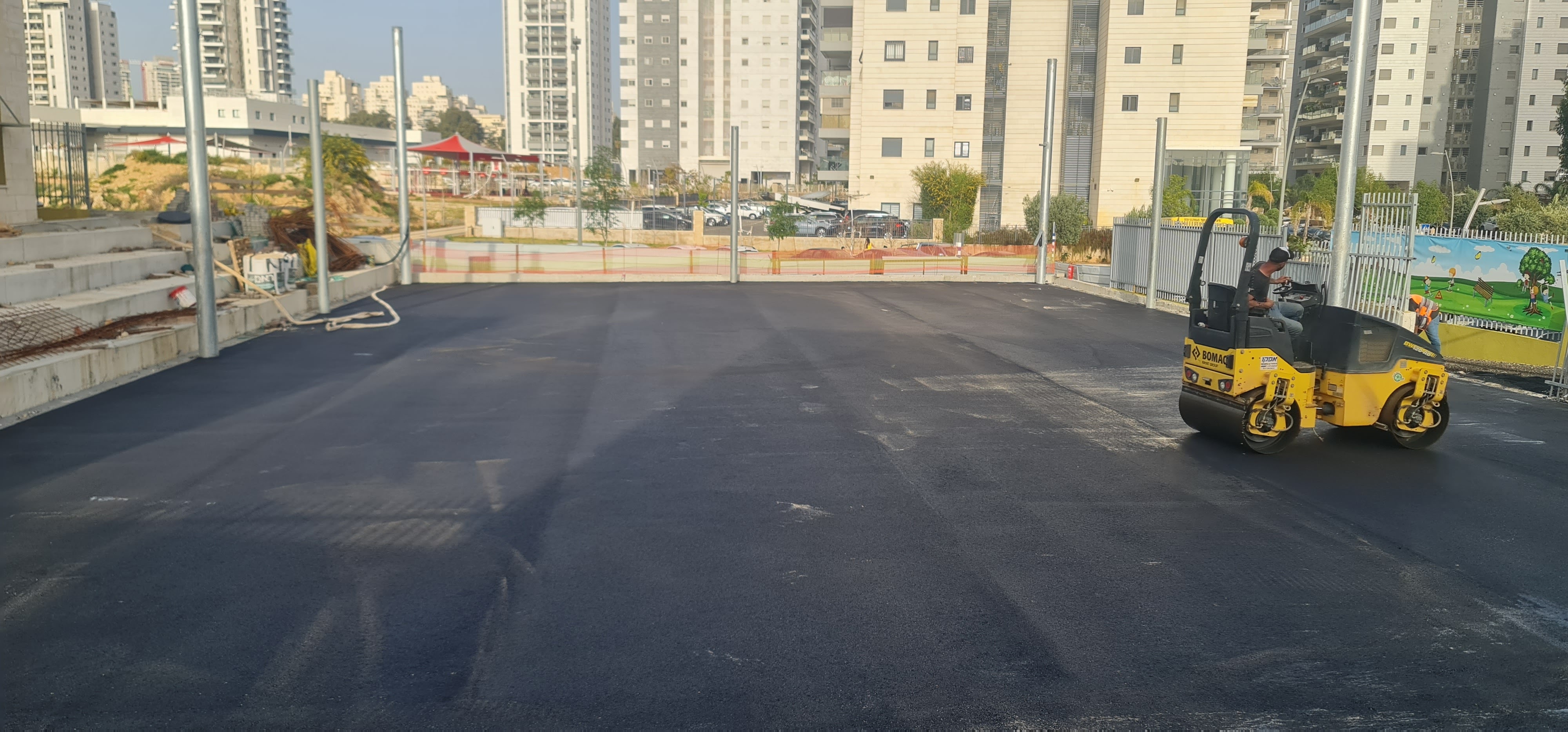 בניית מגרש בית ספר מ א עד ת