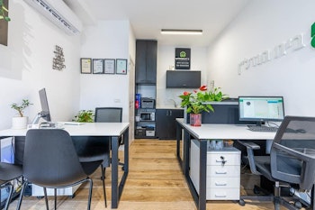 שיפוץ משרד לפני ואחרי