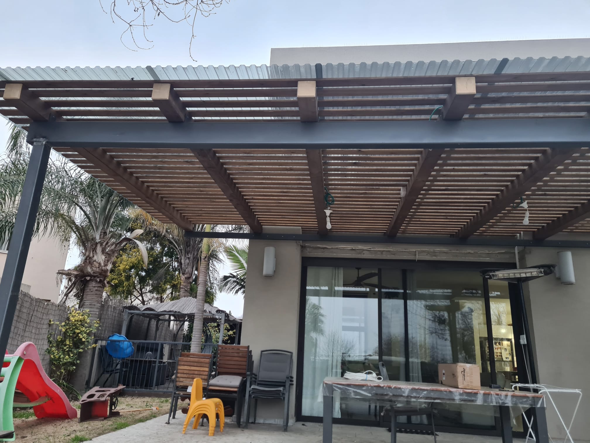 צילום מעבודה של יוסי ברנד