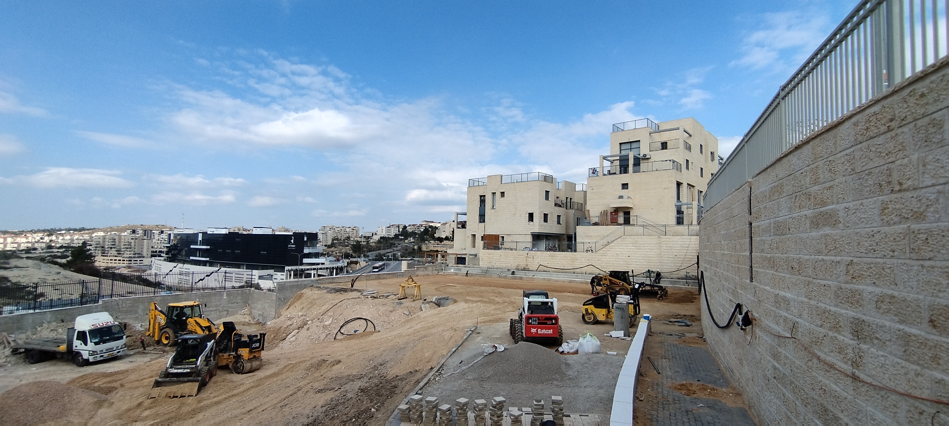 מגרש בית ספר בבית שמש