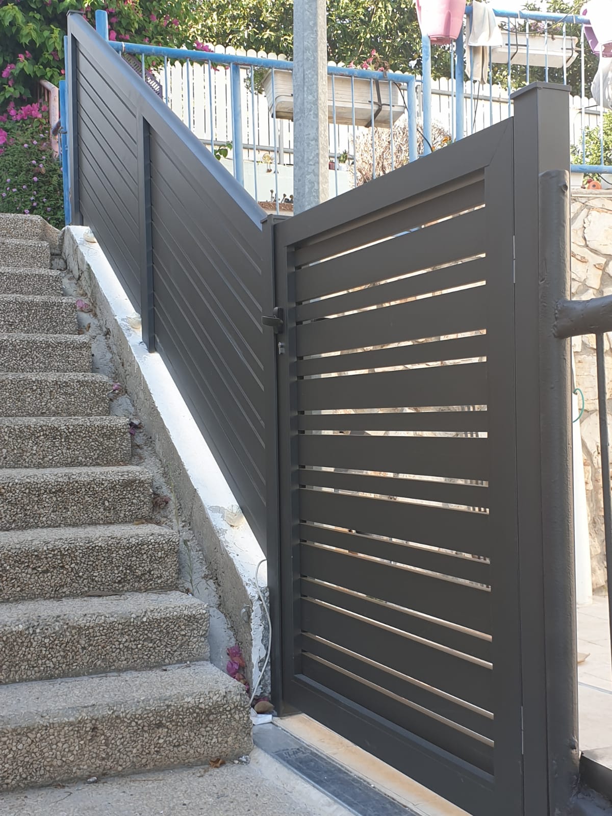 שערים וגדרות מאלומיניום