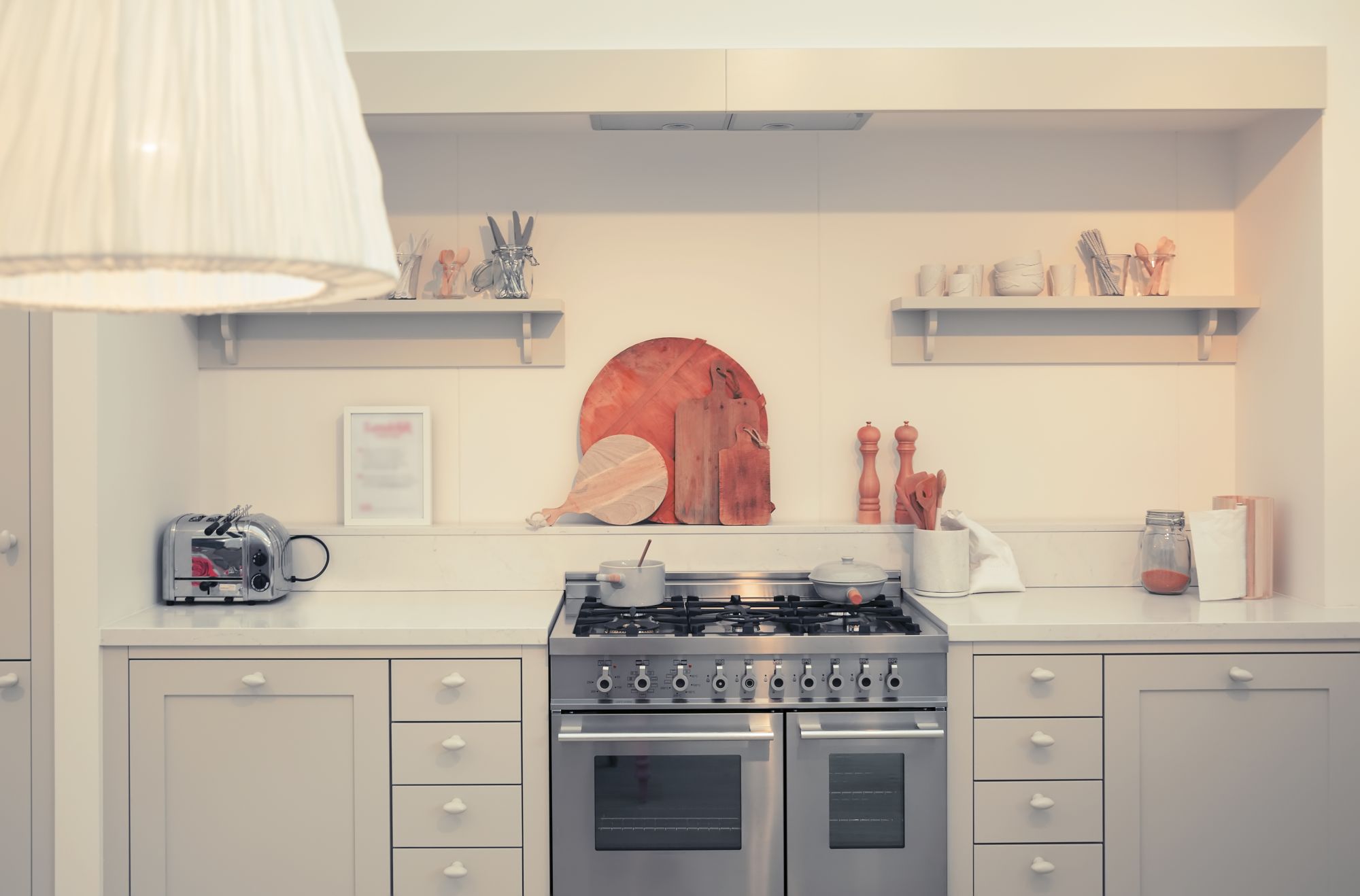 החלפת דלתות במטבח