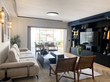 דירת הגן על קו החוף