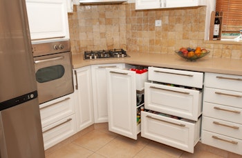 החלפת דלתות במטבח