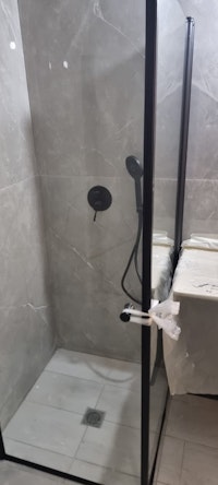 שיפוץ מקלחת ושירותים