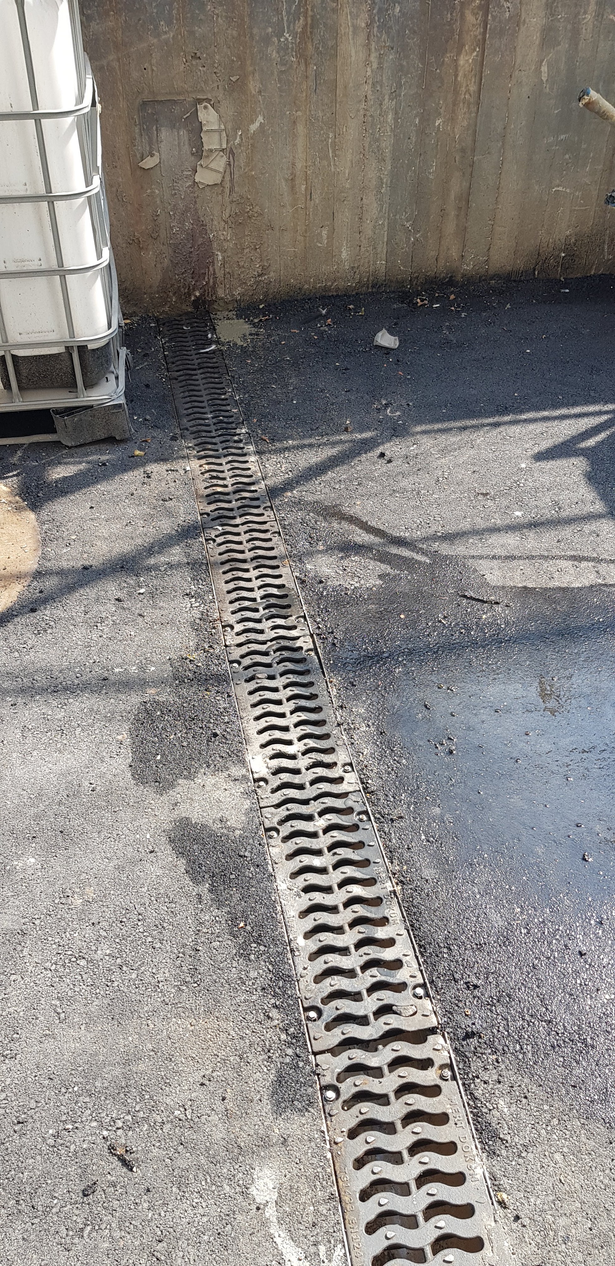 בניין משרדים בחיפה