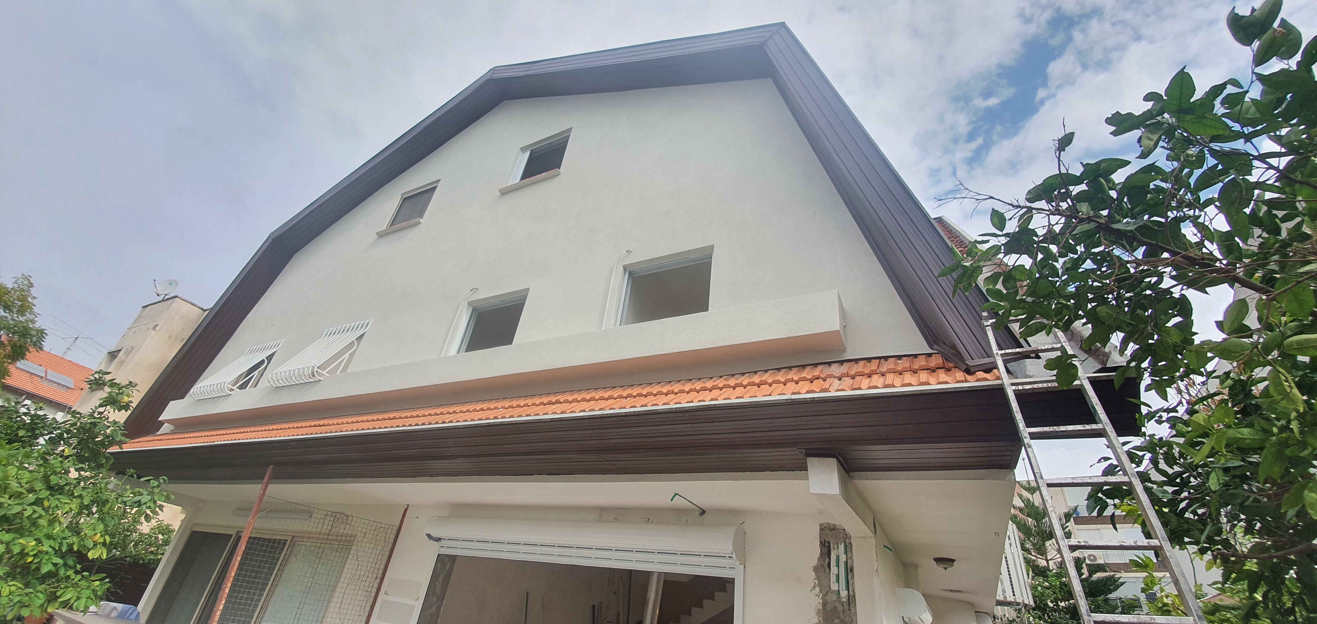 חדוש ארגז עץ ב צפוי אלמיניום