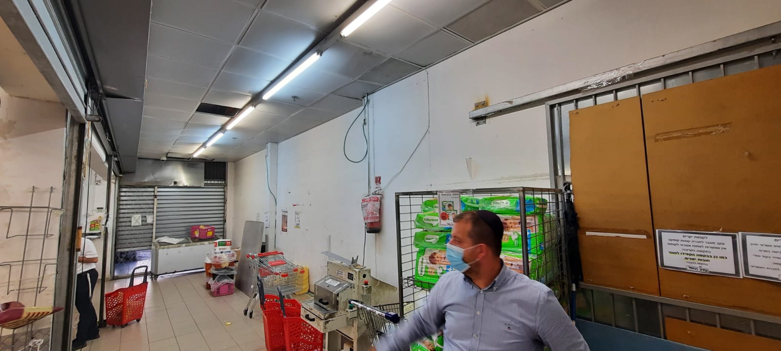 שיפוץ סופר בבני ברק