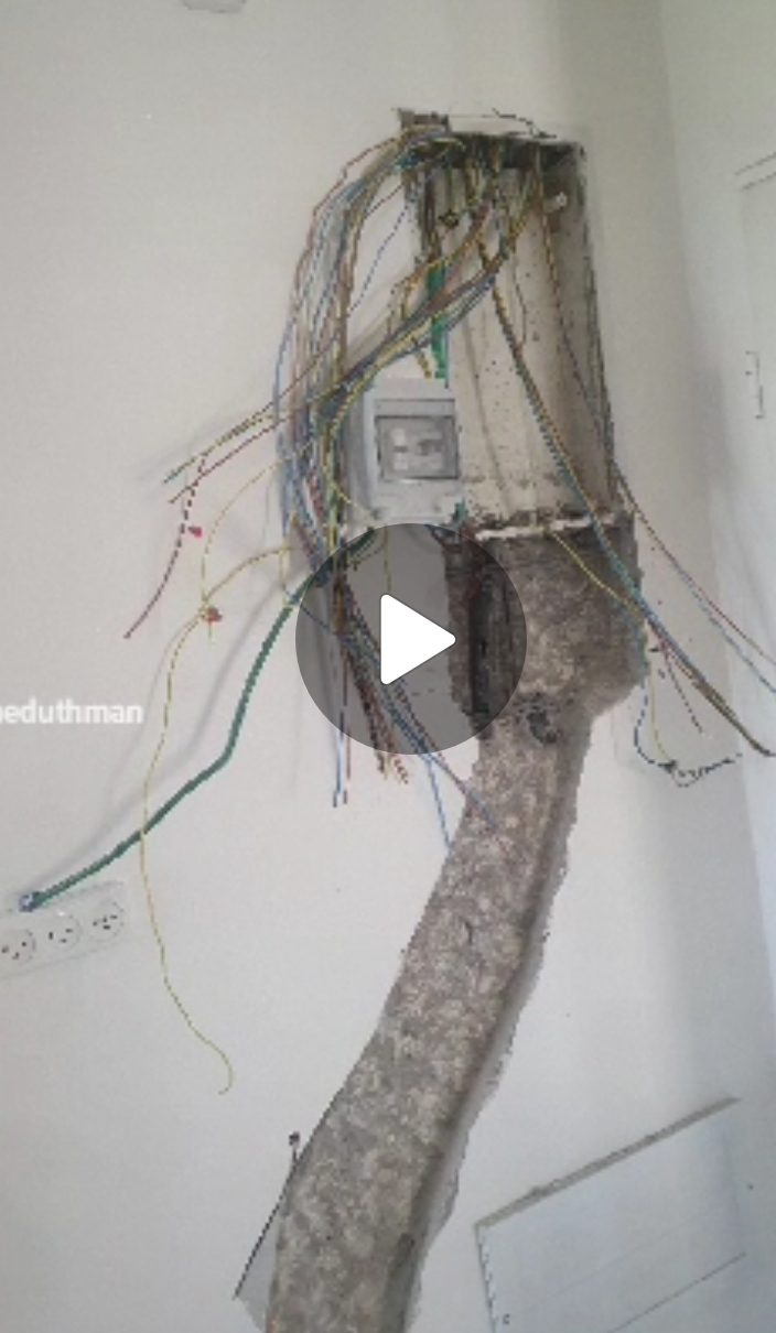 לוח חשמל חדש כחלק משיפוץ כללי