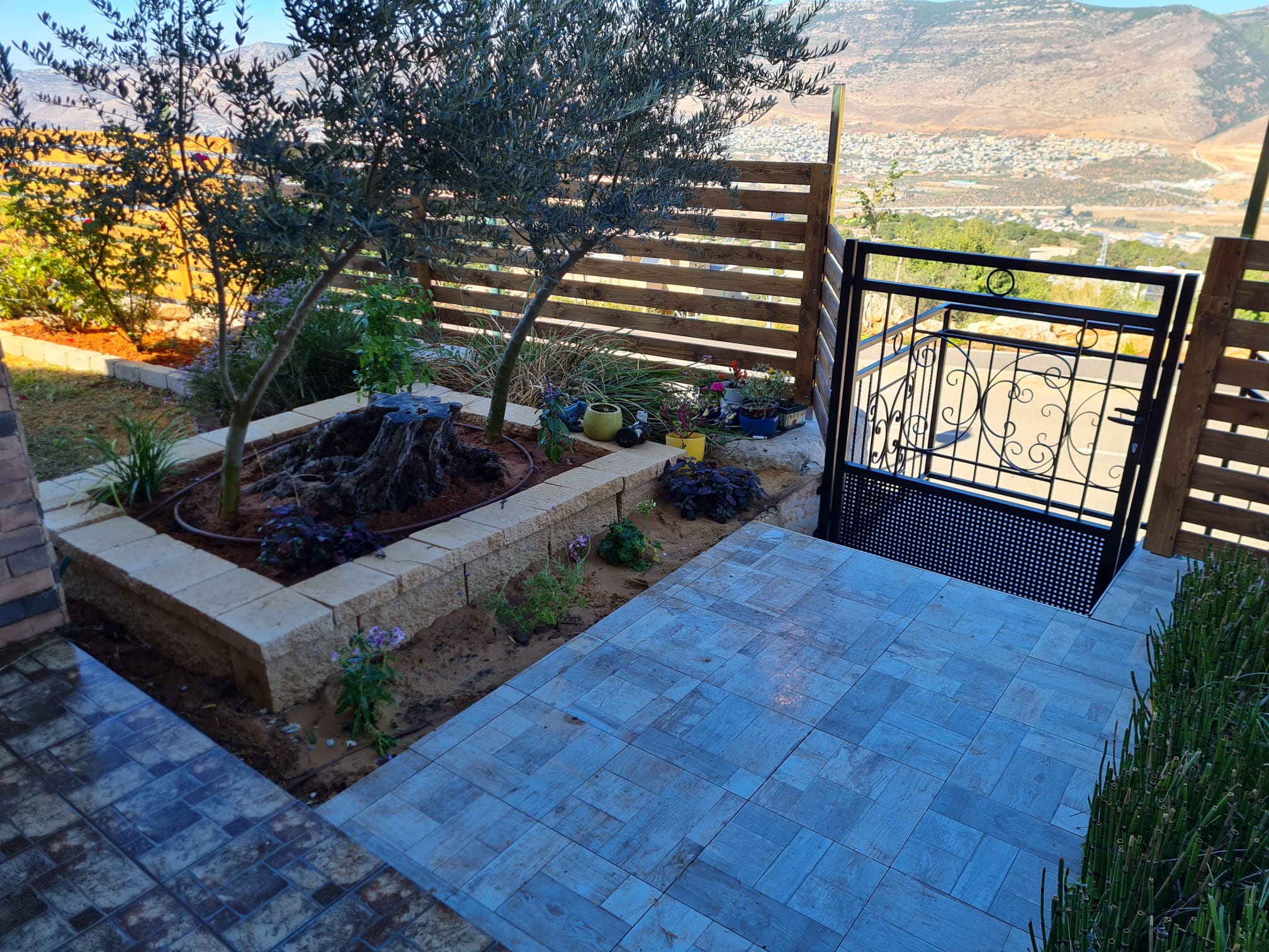 שיפוץ כללי בבית ובחוץ