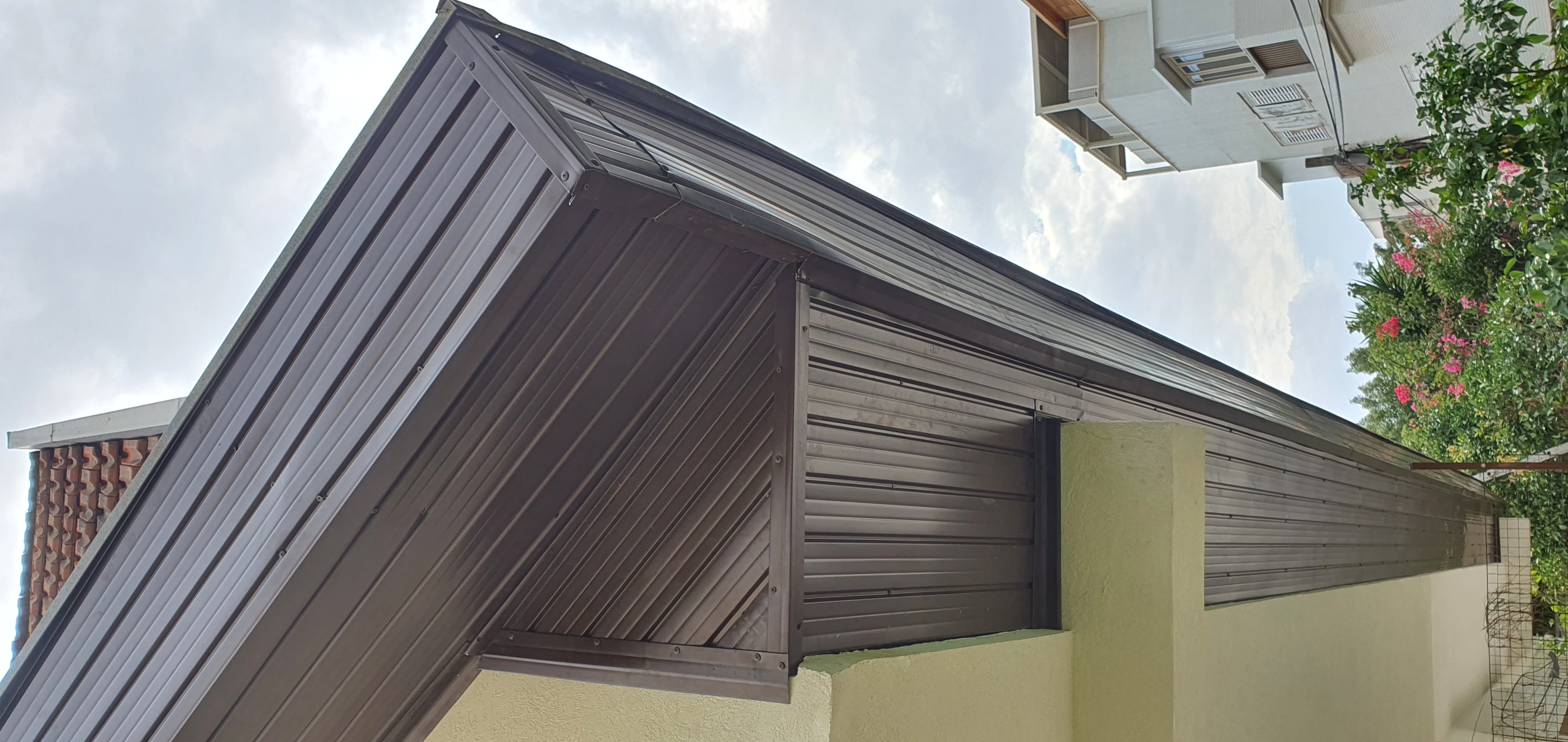 חדוש ארגז עץ ב צפוי אלמיניום