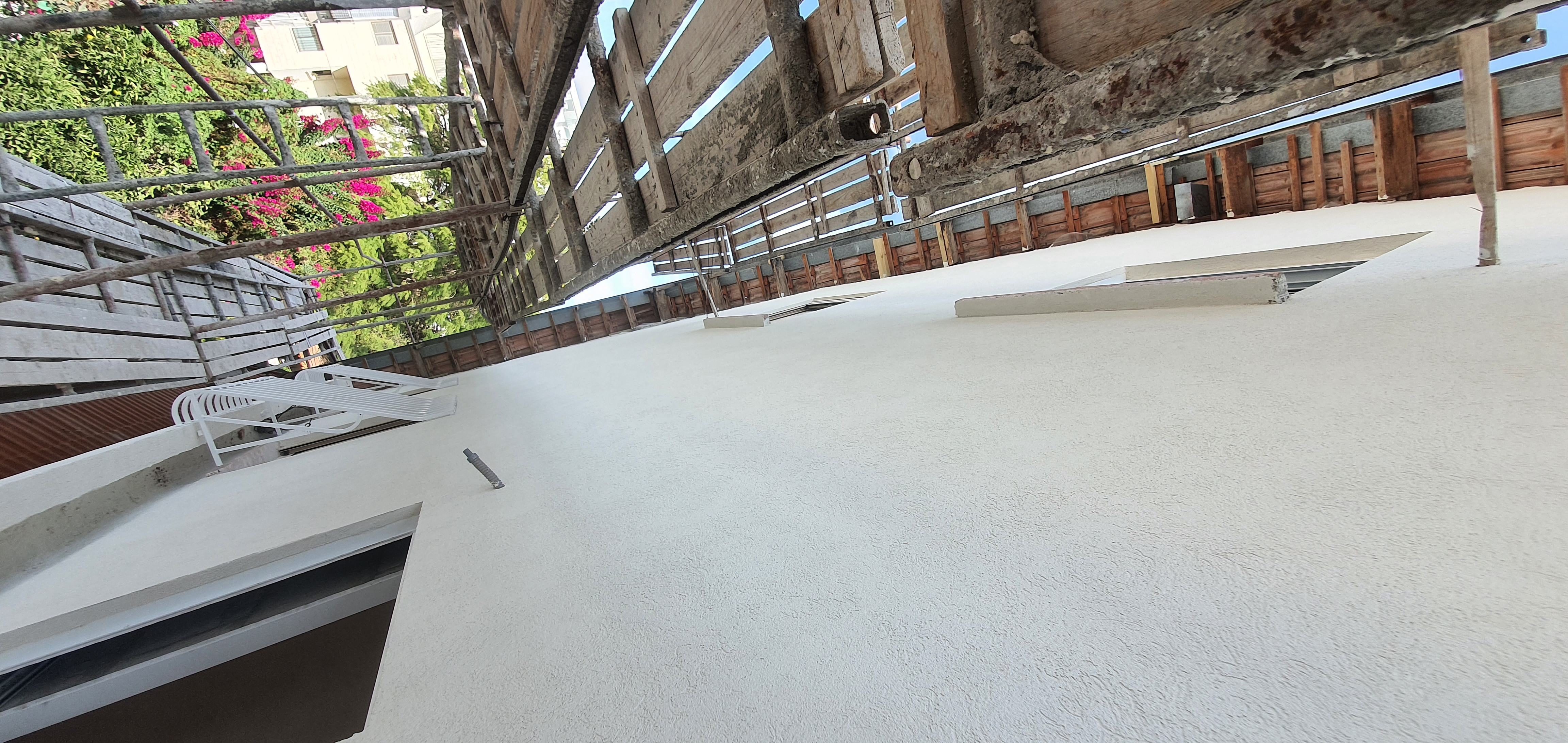 חדוש ארגז עץ ב צפוי אלמיניום