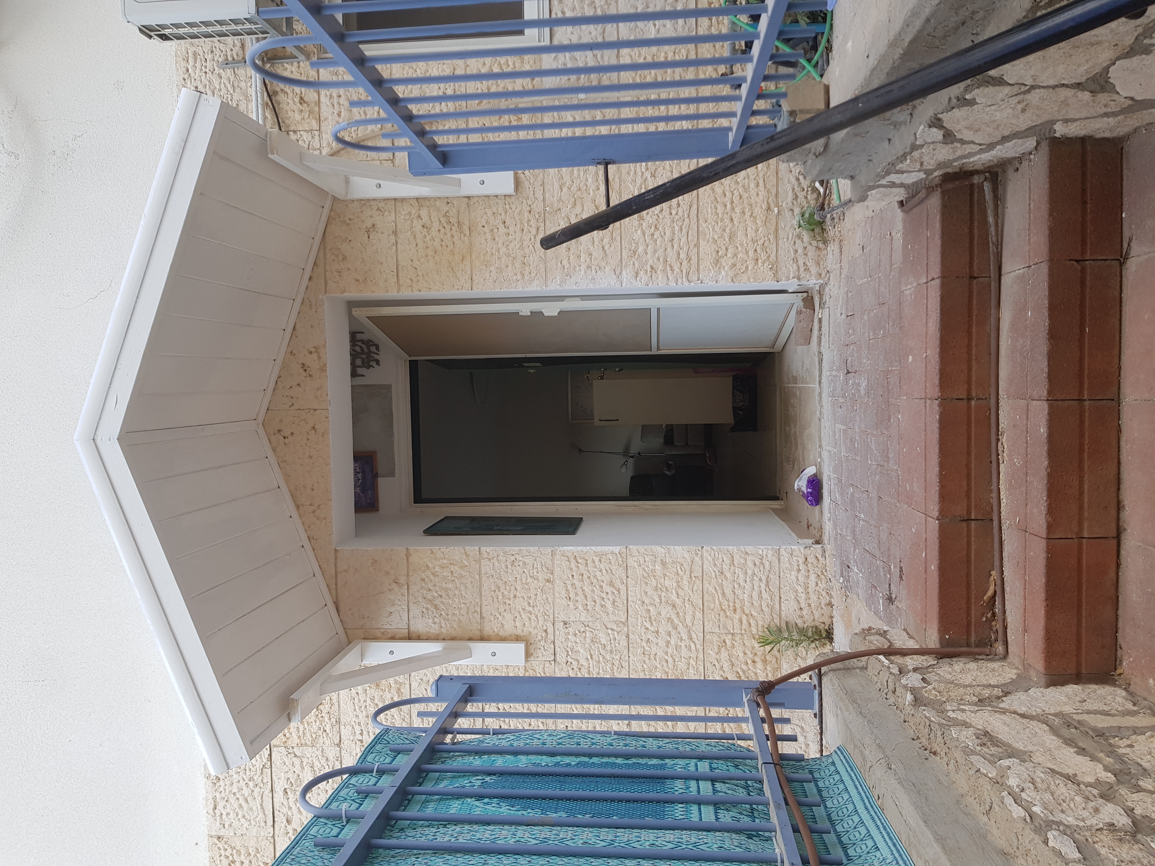 גגון עץ איכותי