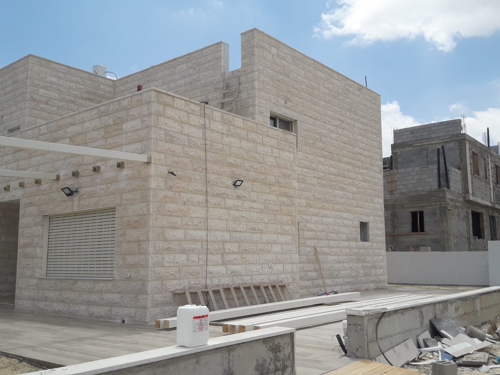 וילה במושב ישעי