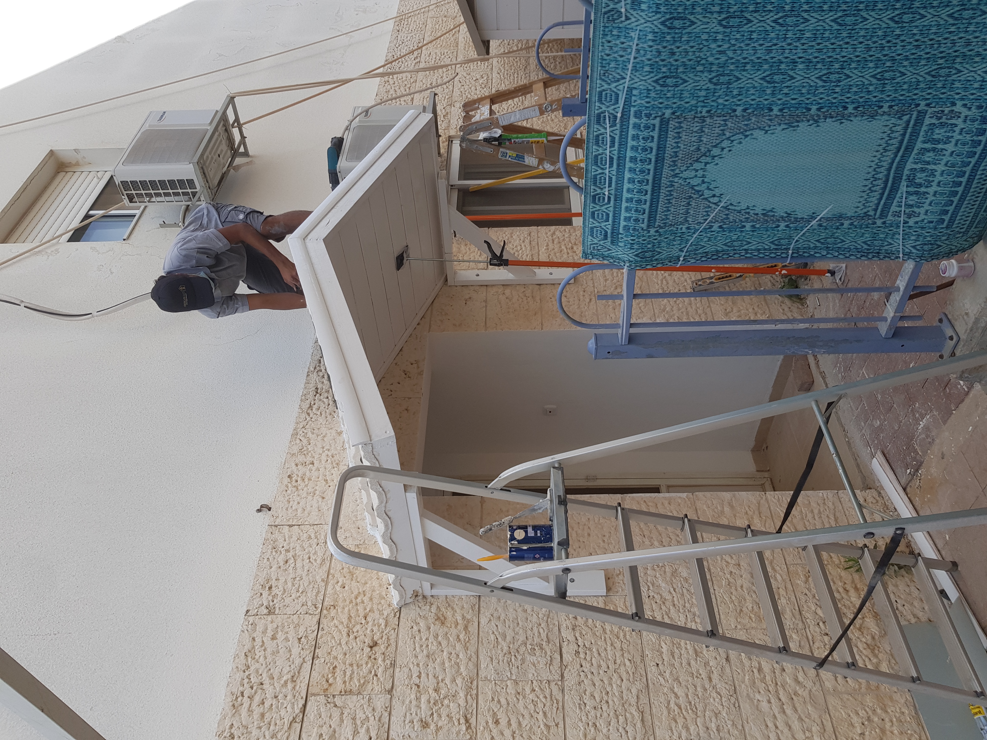 גגון עץ איכותי