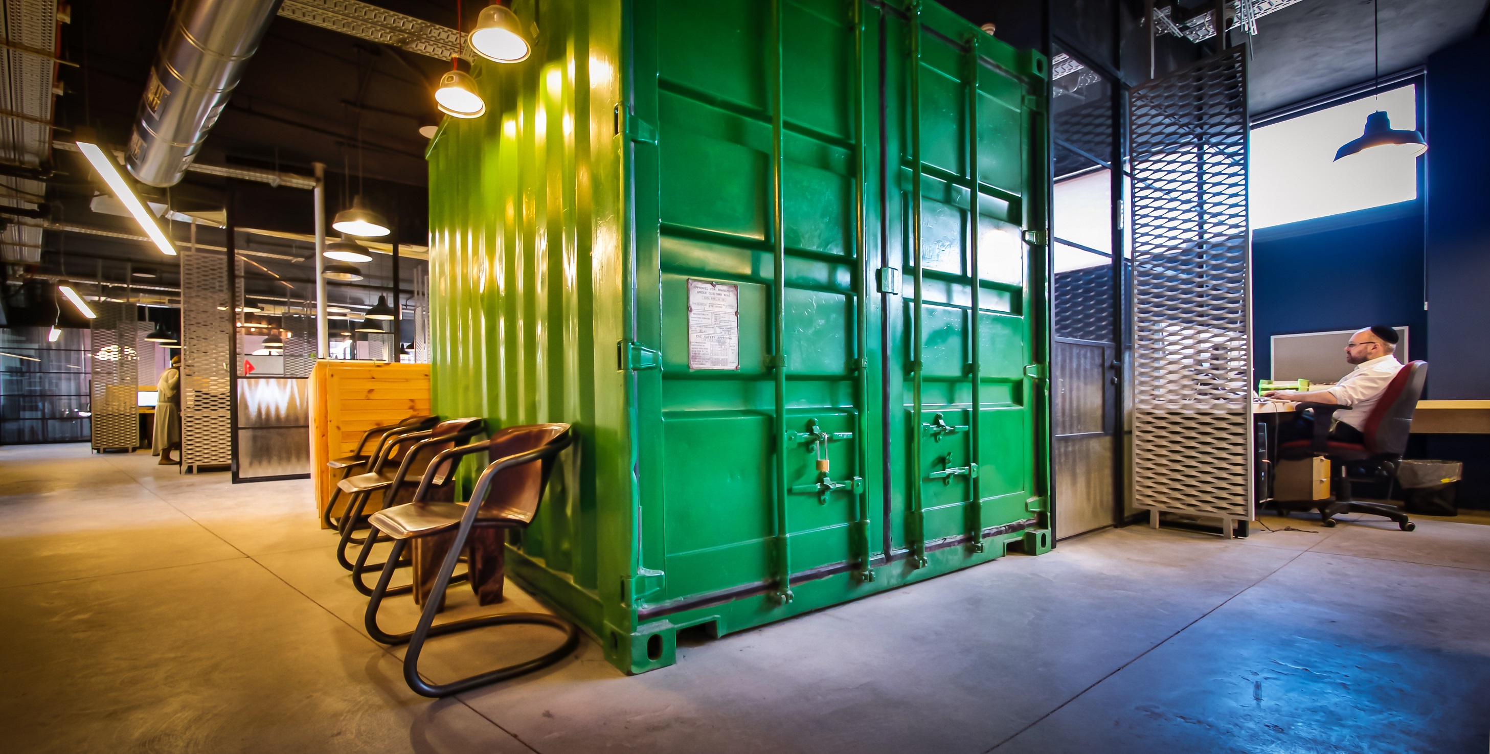 ××× ××©××ª×£ ×ª×¢×©×××ª×.