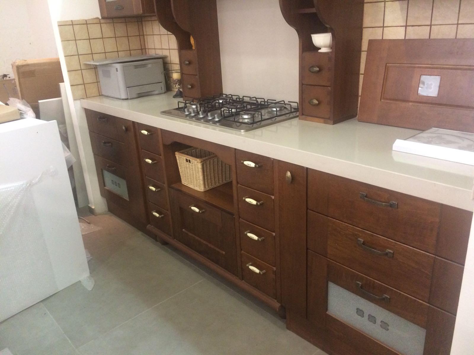 צילום מעבודה של ארנולד אסייב