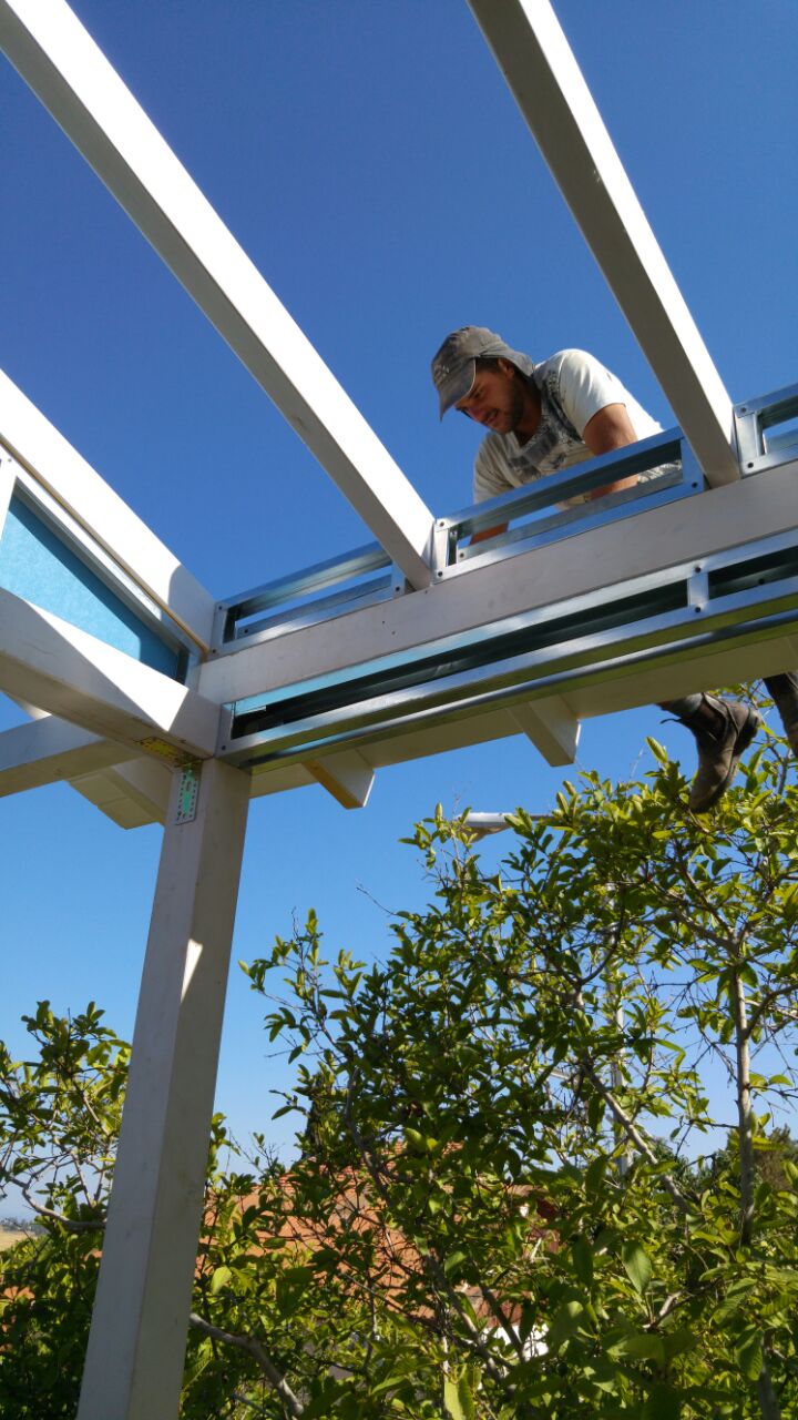 שיפוץ כללי ותוספת בניה קלה