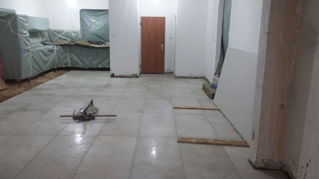 שיפוץ כללי ותוספת בניה קלה