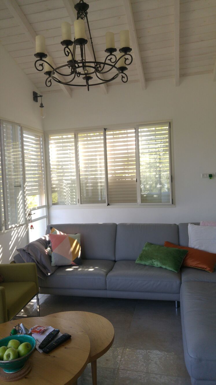 שיפוץ כללי ותוספת בניה קלה