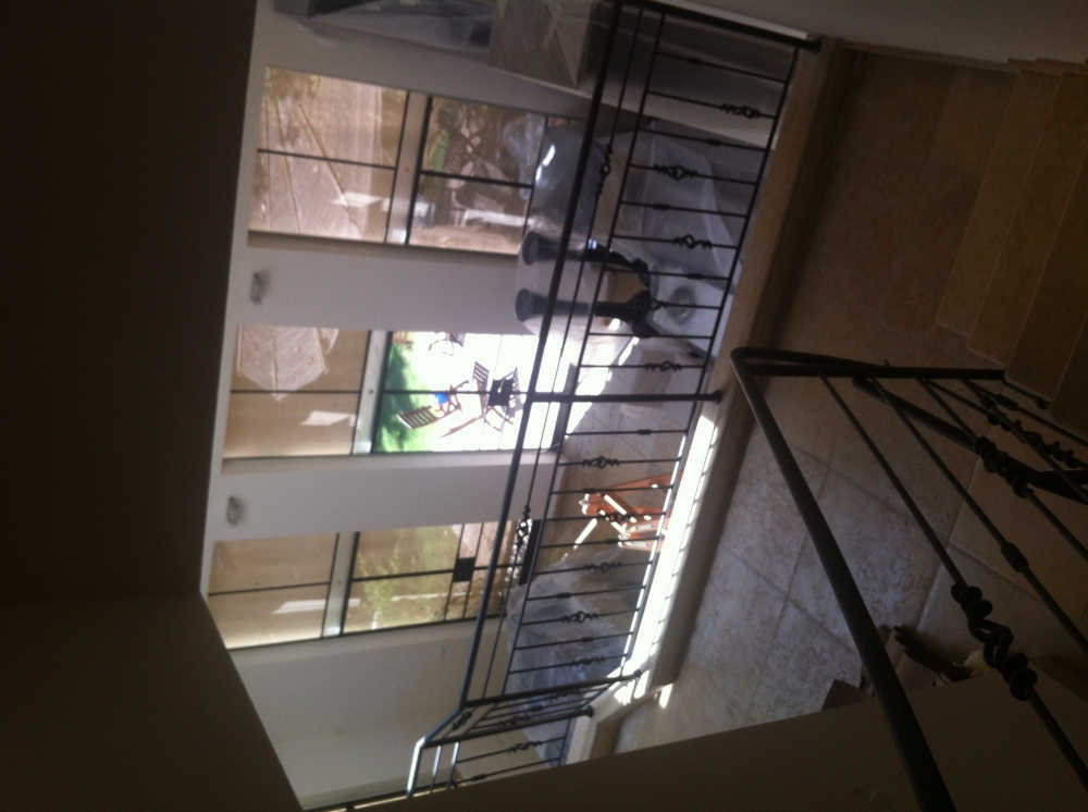 שיפוץ וילה בתל ברוך צפון