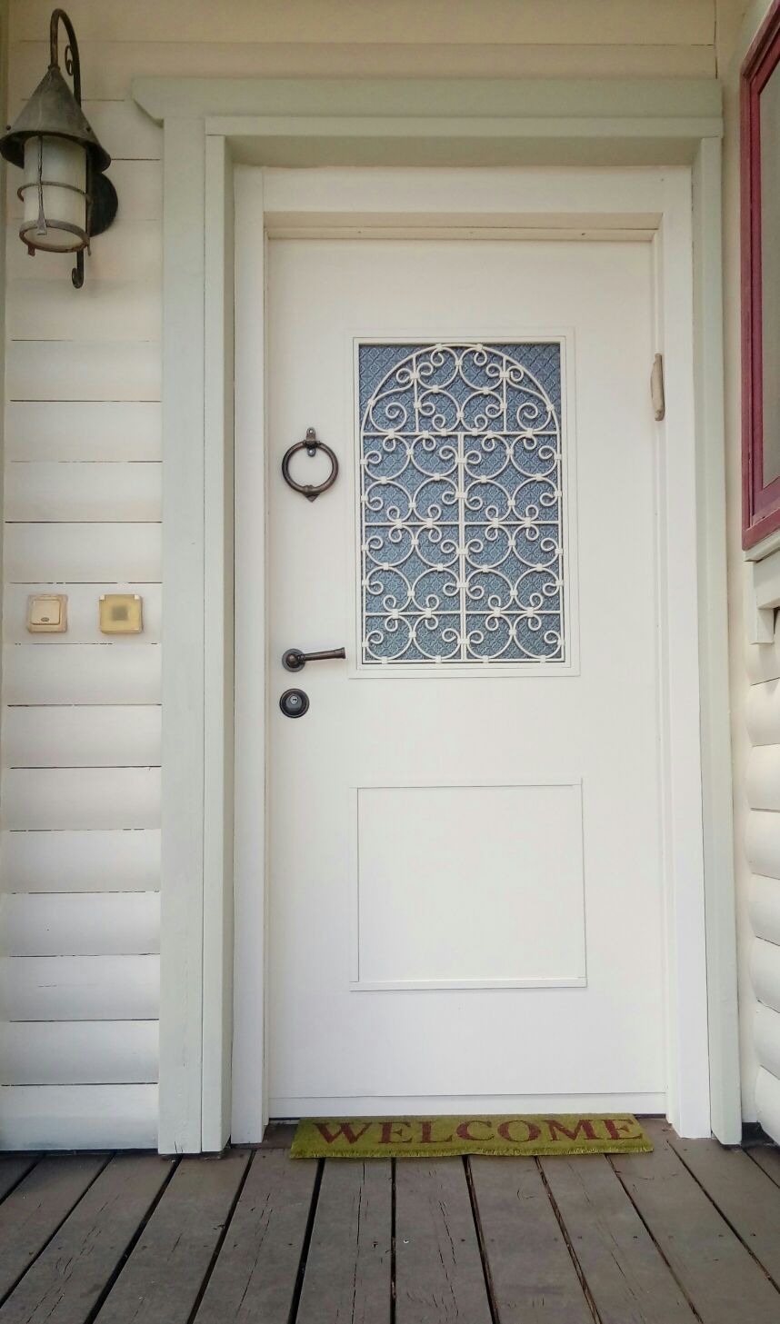 צילום מעבודה של עיצוב ודלת