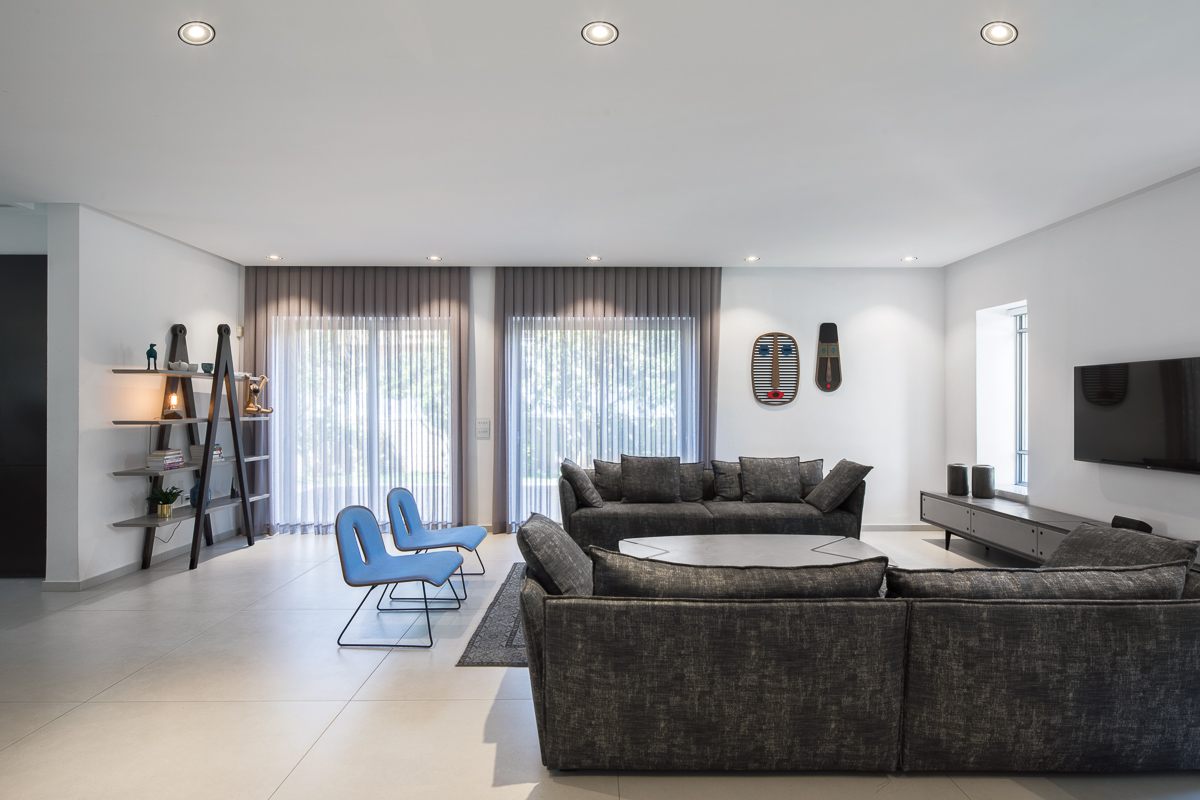 ×××× ×××¨××× ×©× ××××ª. ×××× × ××¤××¨ ××ª×××ª.