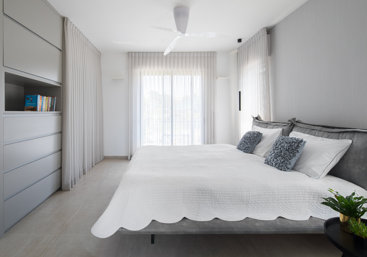 ×××¨ ××©×× × ×©× ××××¨××.