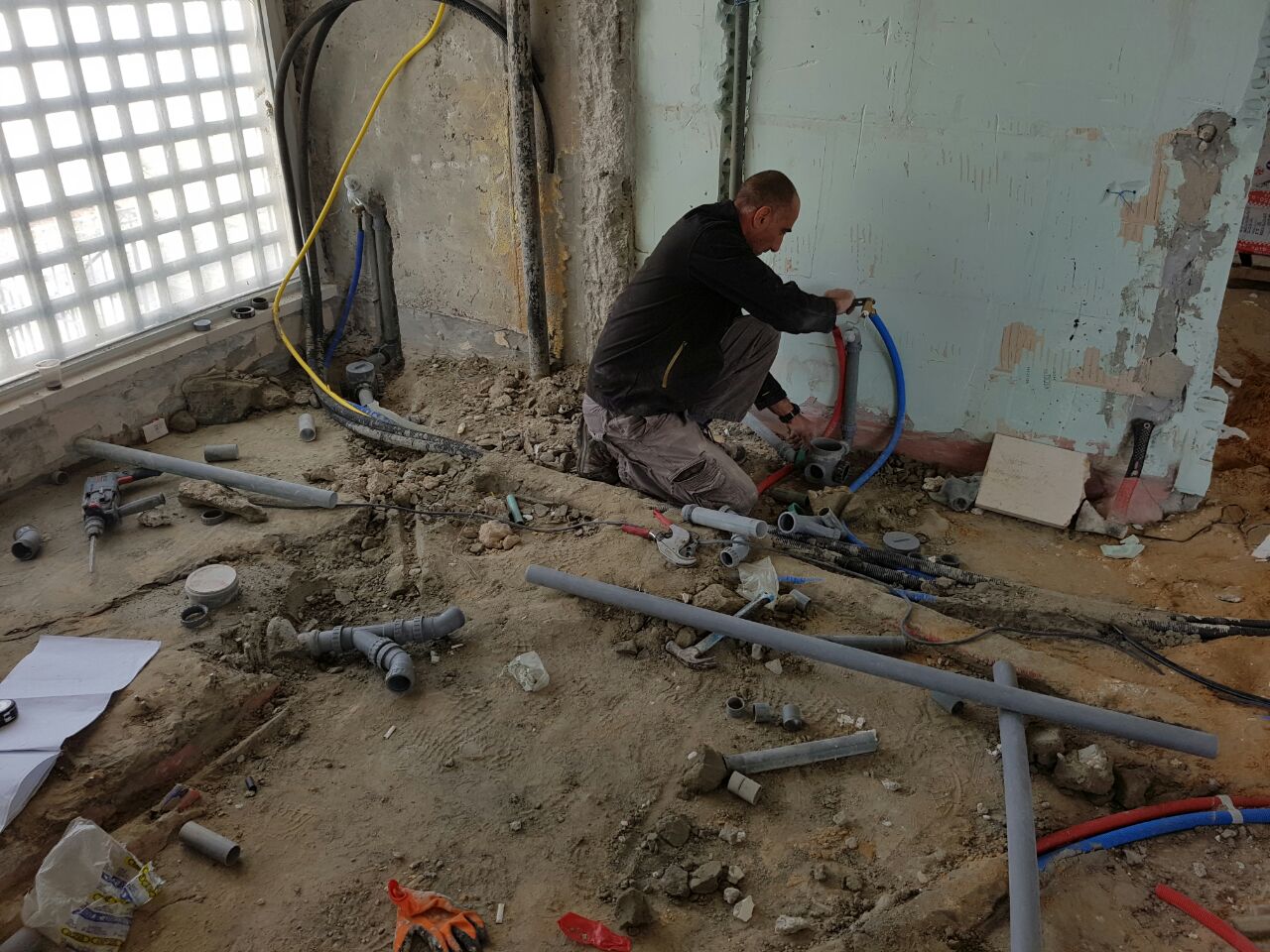 עבדות תשתית ואינטלציה