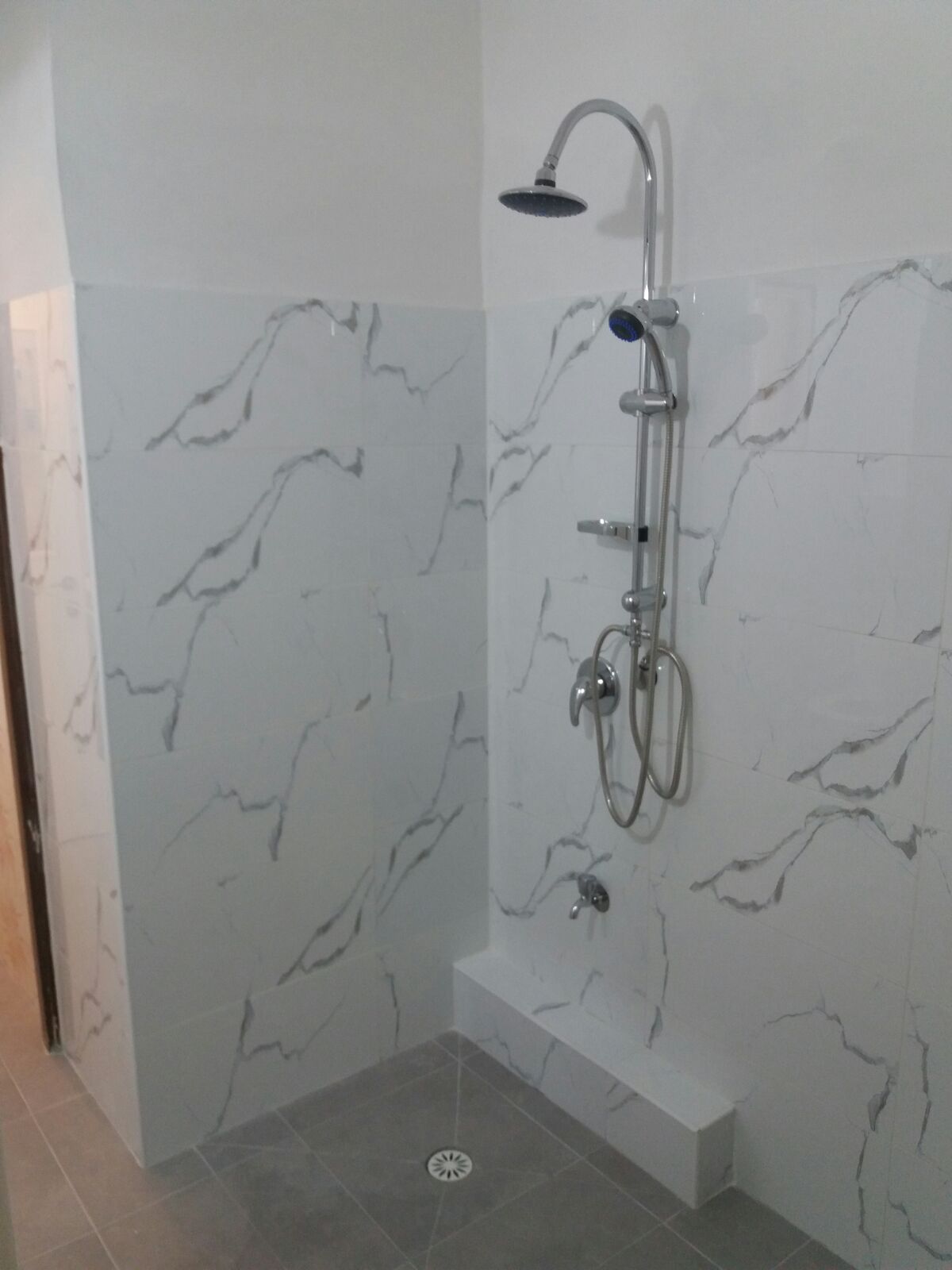 שיפוץ חדר אמבטיה קומפלט