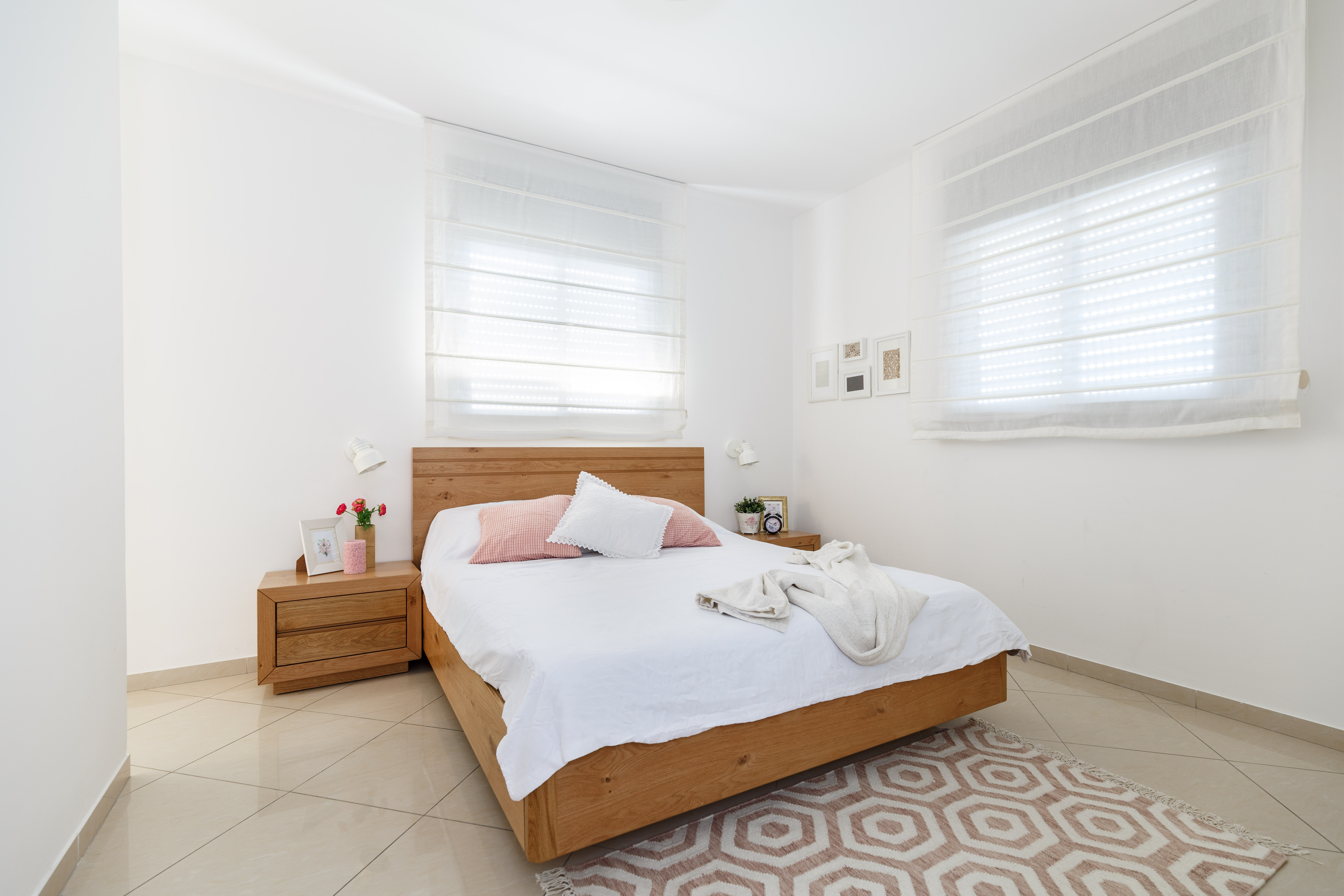 ×××¨ ××©×× × ××××× ×× ×¨×××¢××. 