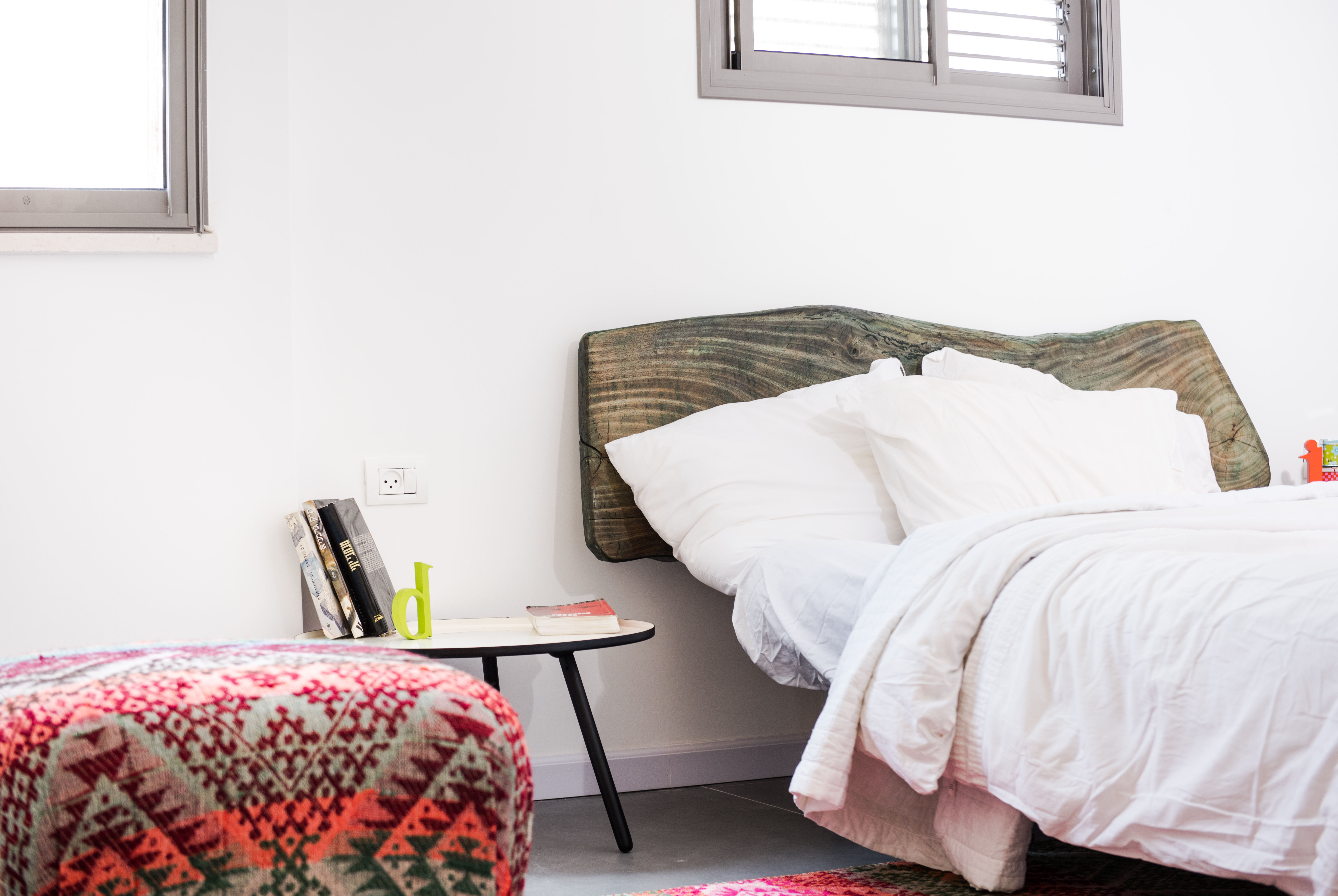 ×¤×××ª ×¢×¥ ×××××¨× ×××××. 