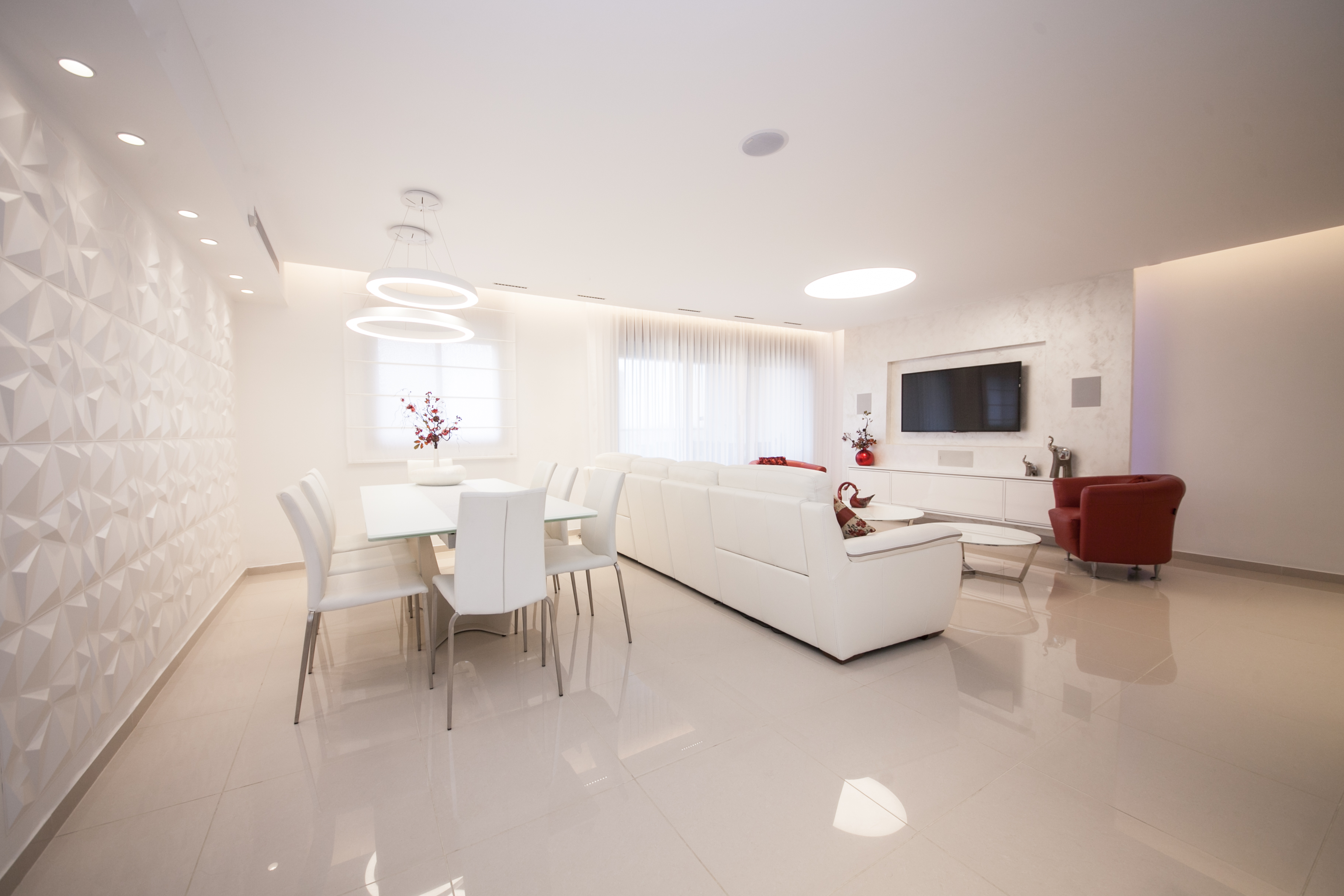 צילום מעבודה של אוהד בנילי