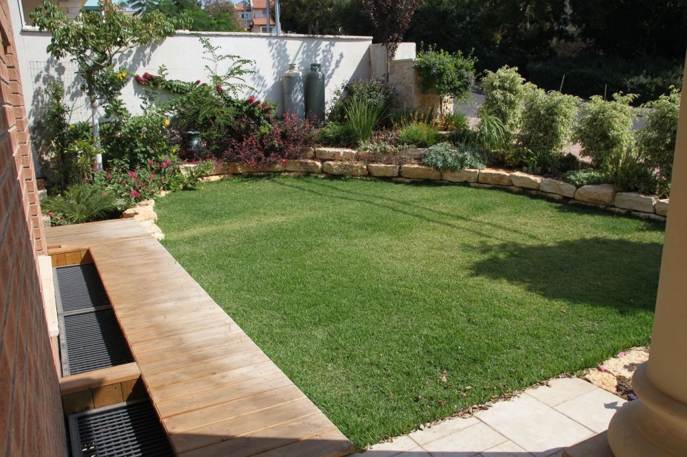 גינה במפלסים שונים