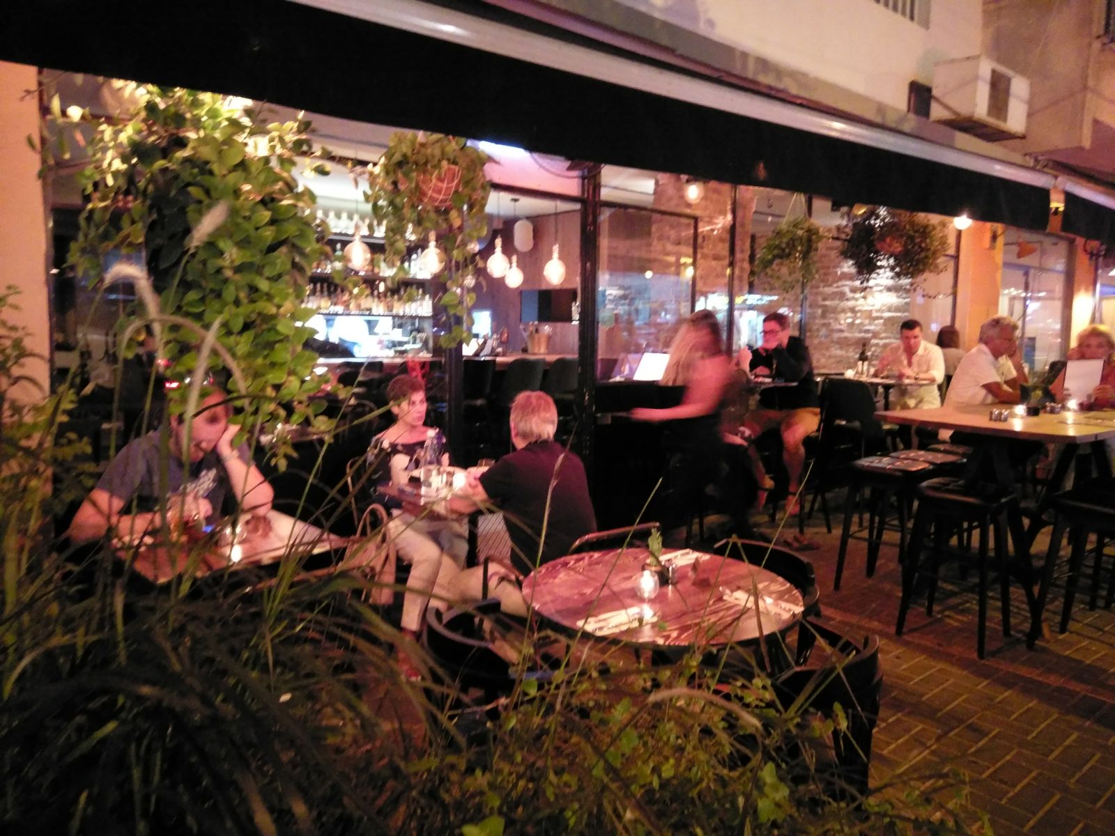 שיפוץ מסעדה