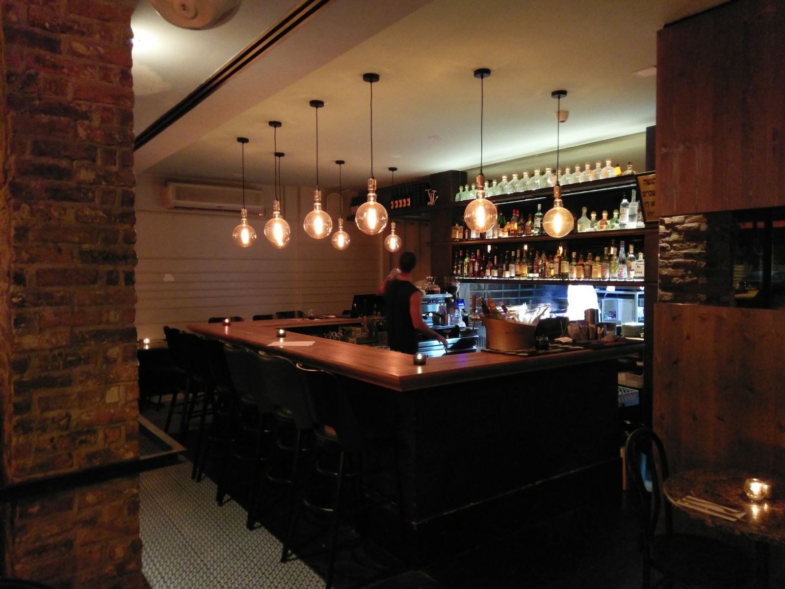 שיפוץ מסעדה