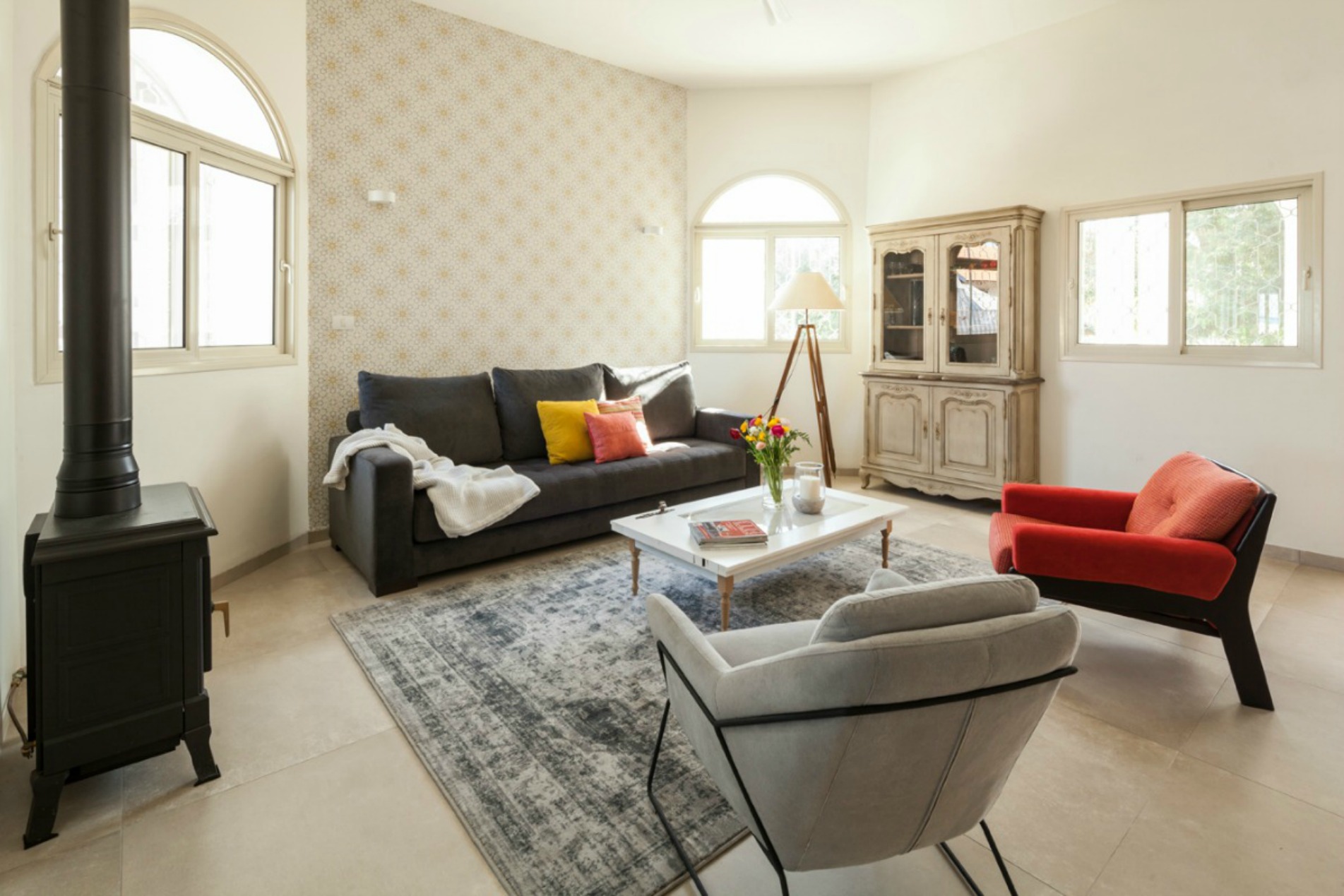 ××× ××¡××× ××××××ª × ××¡×¤×ª. ×©×××× ××¤××¨ ×¢× × ×××¢××ª ×¦××¢.