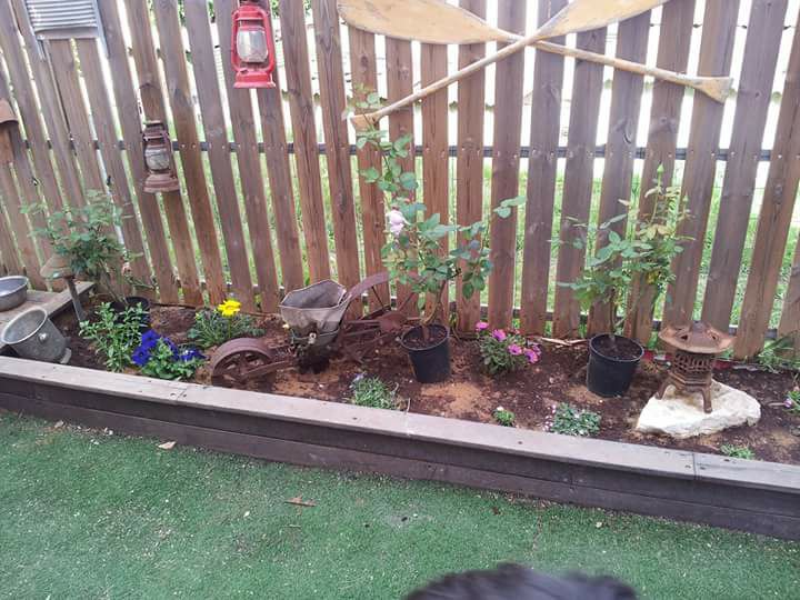 עבודות עץ ומסגרות