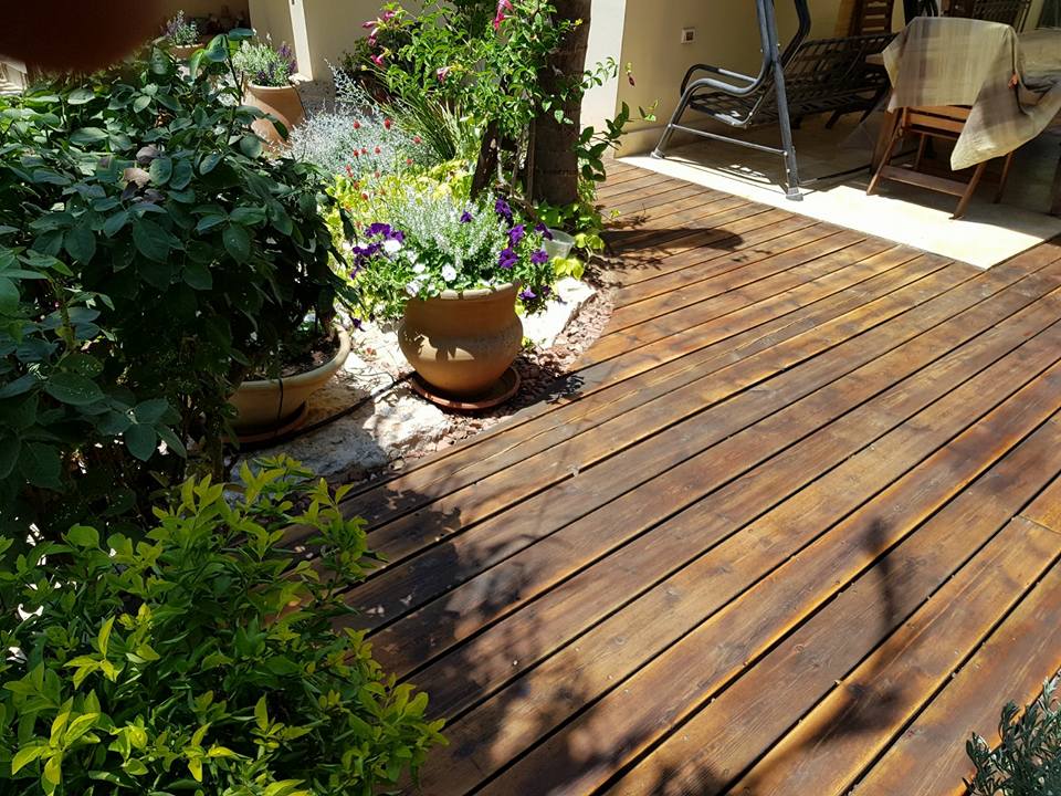 עבודות עץ ומסגרות