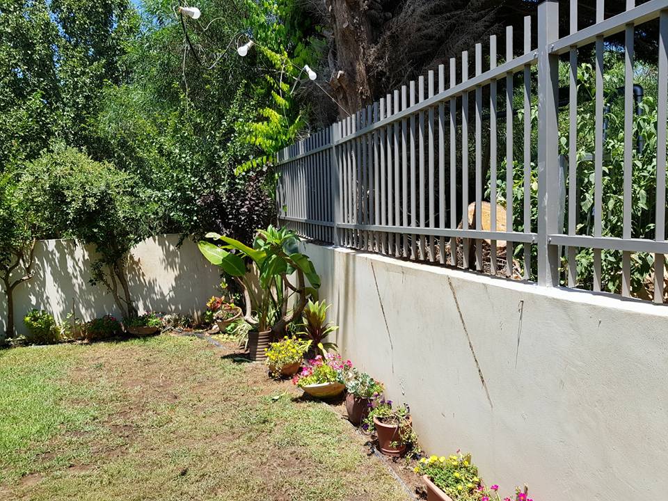 עבודות עץ ומסגרות