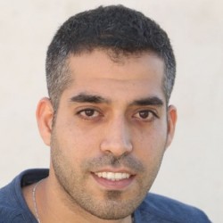 עמית - קבלן בניה קלה , תמונת פנים