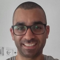 חזי - חברת פרקטים , תמונת פנים