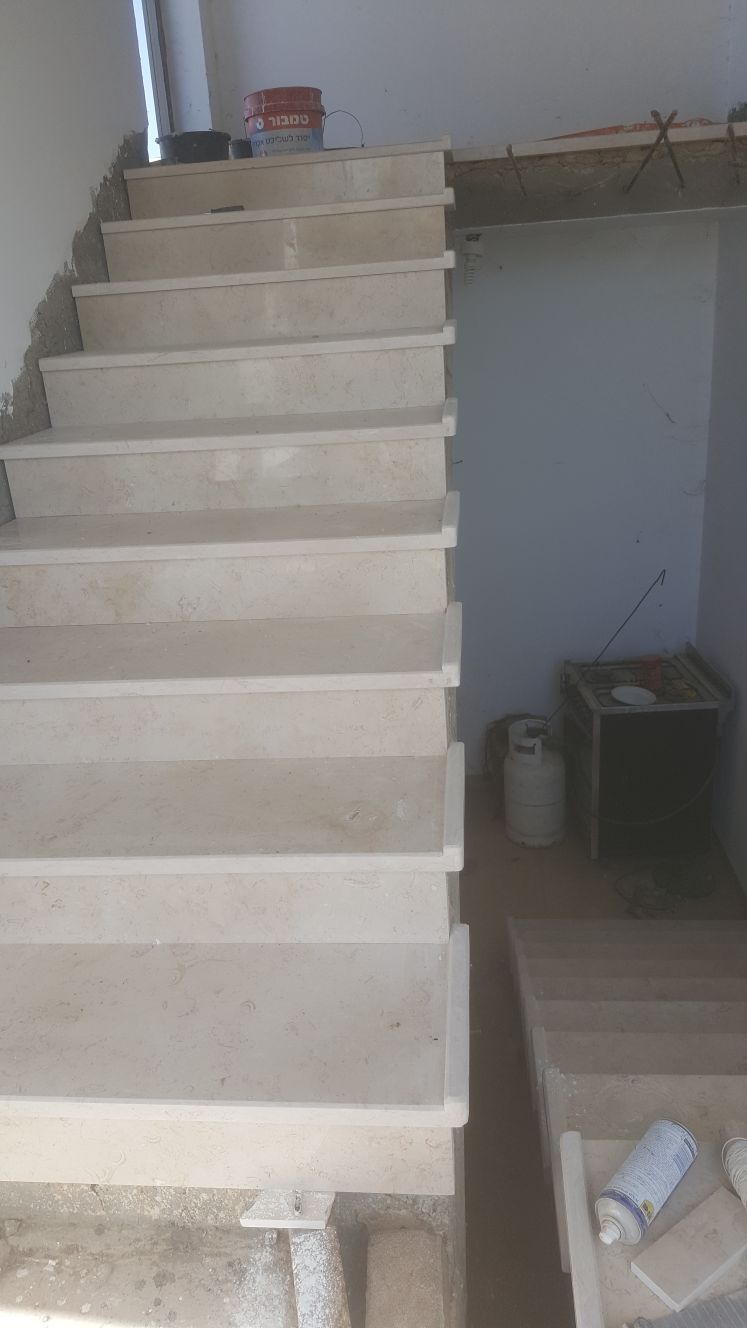 שיפוץ תחנת משטרה