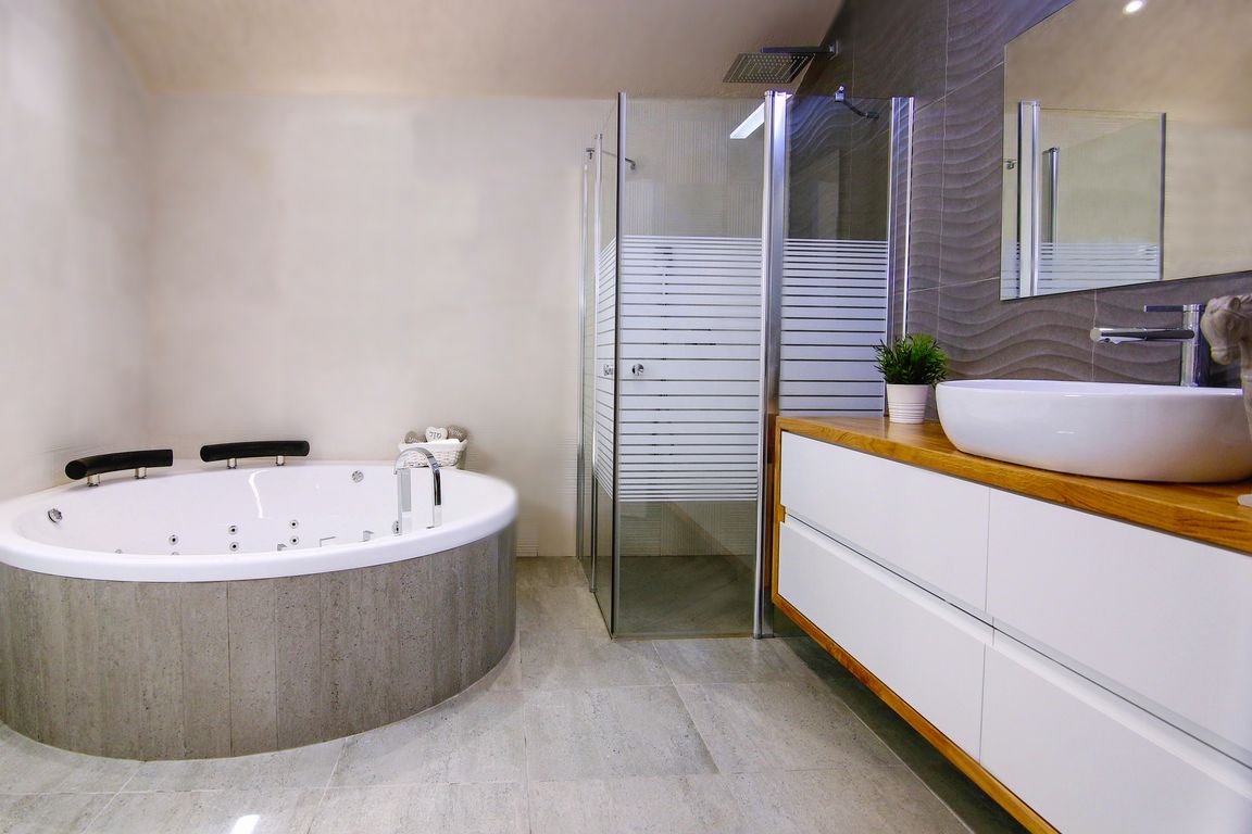 ×××¨ ×××××× ×©× ××××¨×× ×¢× ×'×§×××. 