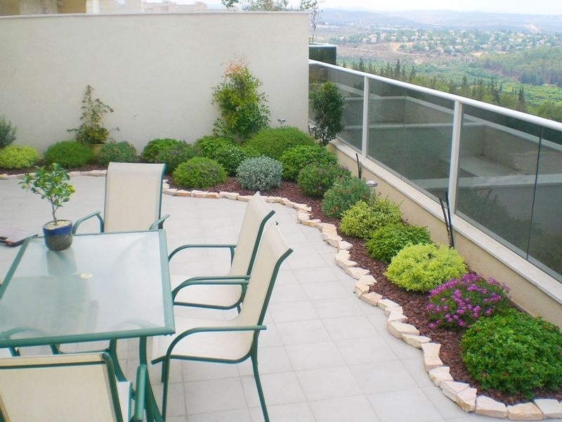 גינת גג בצור יצחק